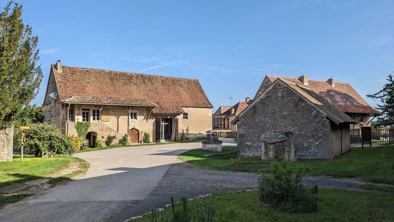 Photo of Outdoor in Chapaize