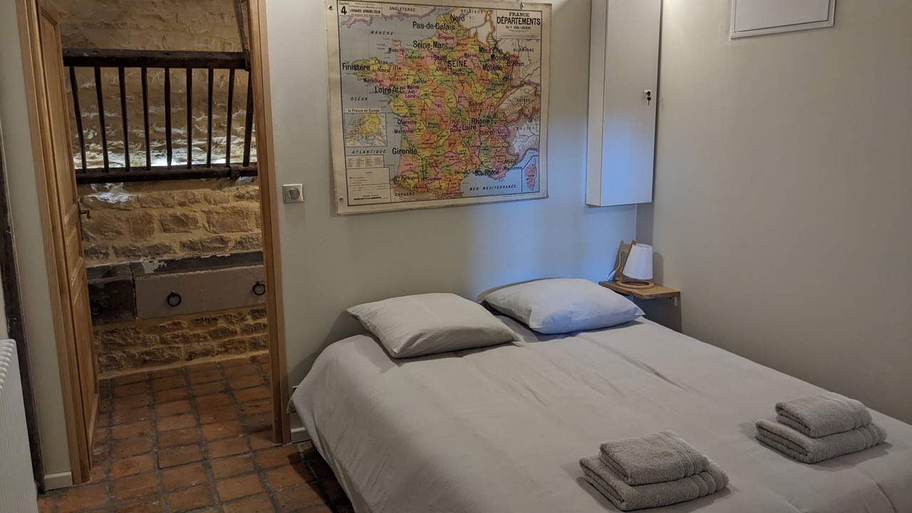 Photo of Bedroom in Chapaize
