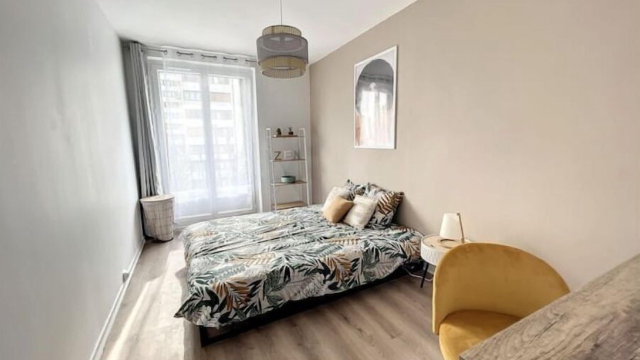 Photo of Bedroom in Epinay-sur-Seine