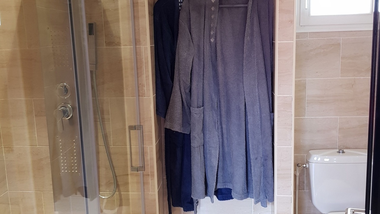 Photo of Bathroom in Argenteuil-sur-Armancon