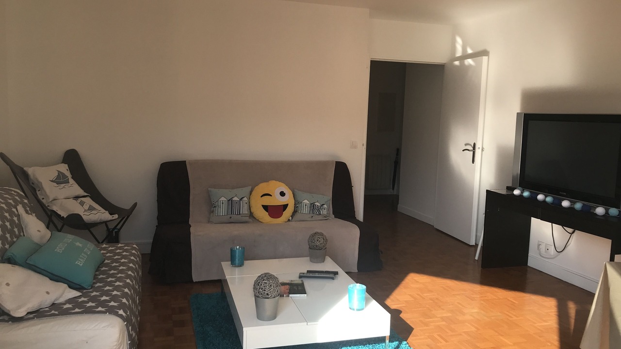 Photo of Livingroom in Rueil-Malmaison