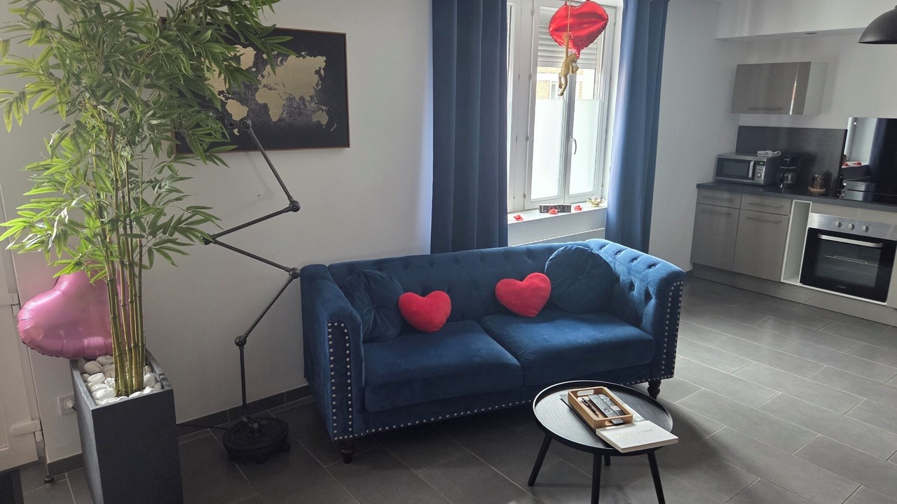 Photo of Livingroom in Calais City Center