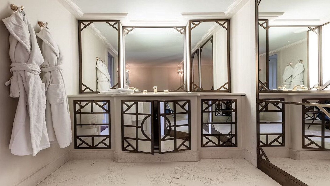 Photo of Bathroom in Marais