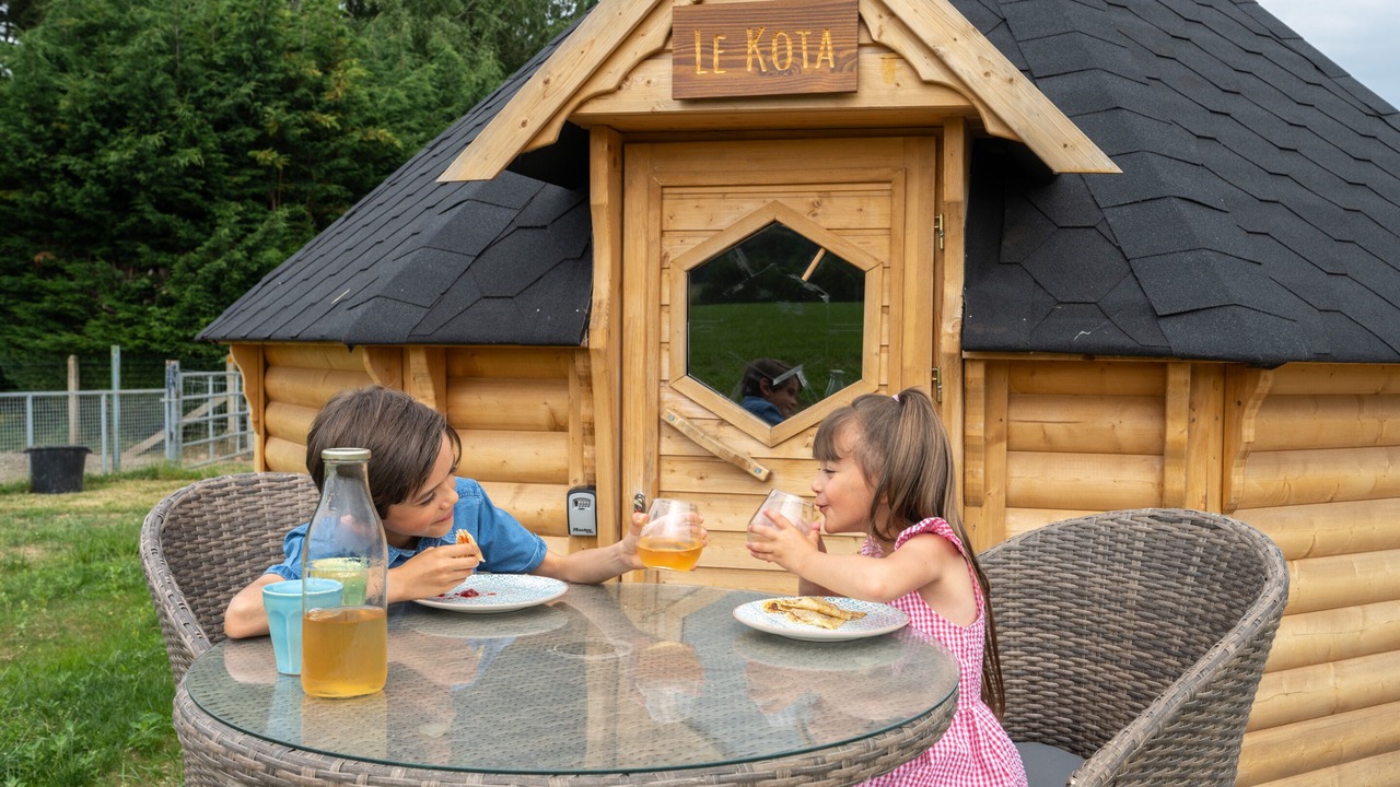 Photo of Outdoor in Farbus