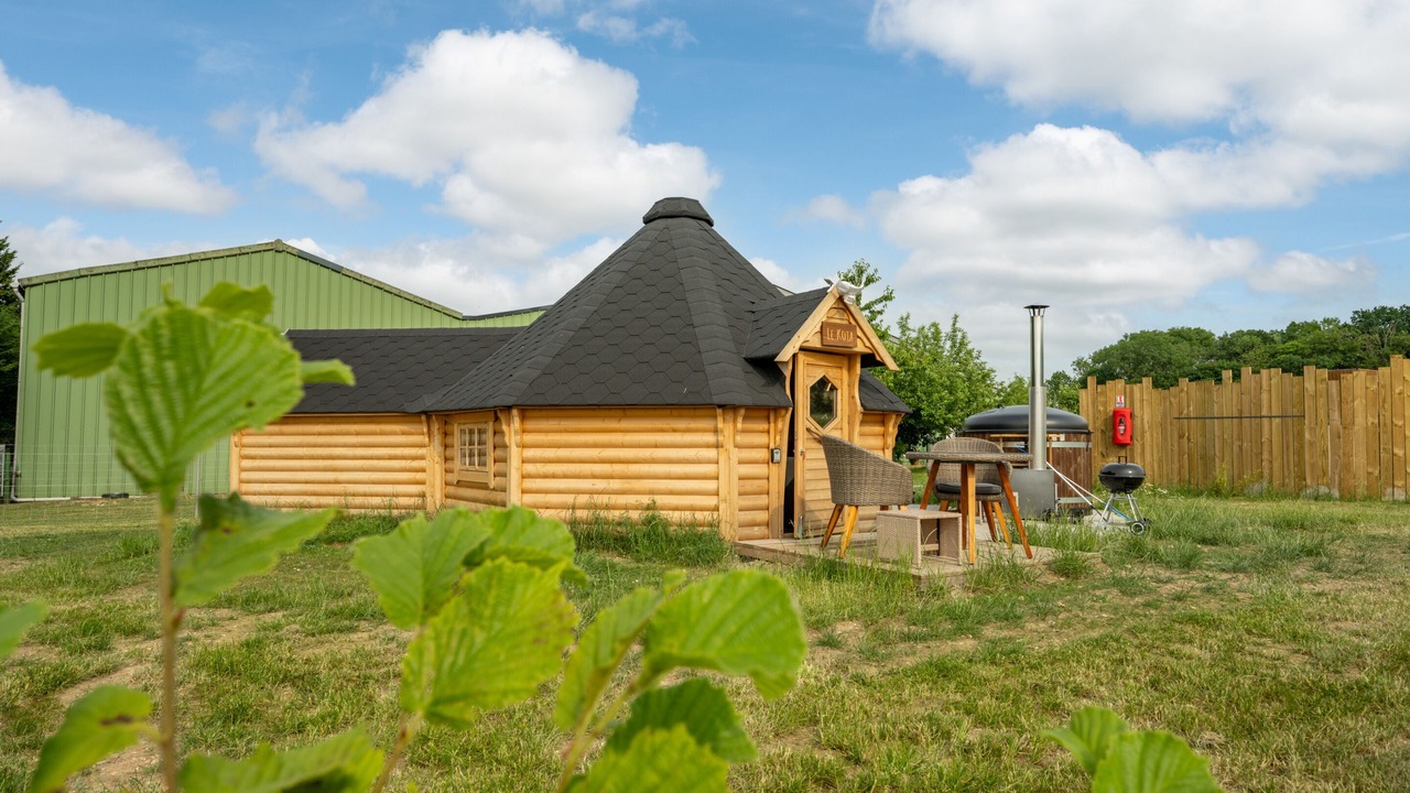 Photo of Outdoor in Farbus