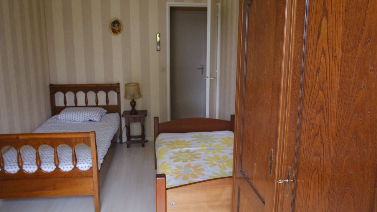 Photo of Bedroom in Les Essarts-le-Roi