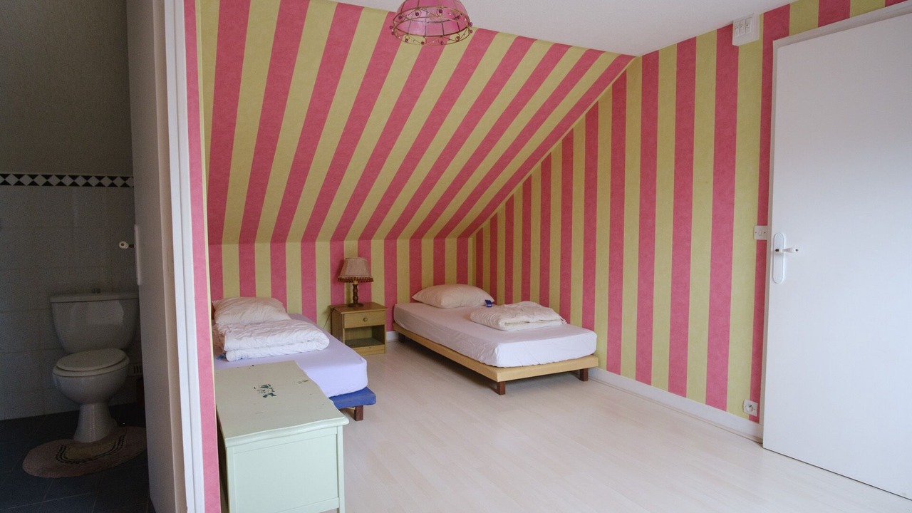 Photo of Bedroom in Les Essarts-le-Roi