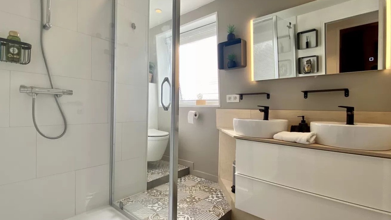 Photo of Bathroom in Estreboeuf