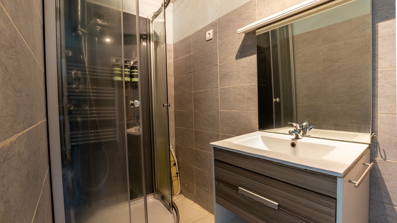 Photo of Bathroom in Levroux