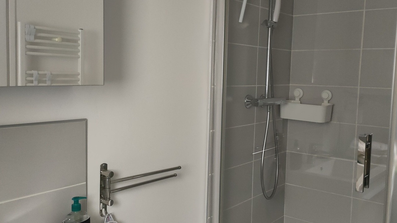Photo of Bathroom in Beaurains