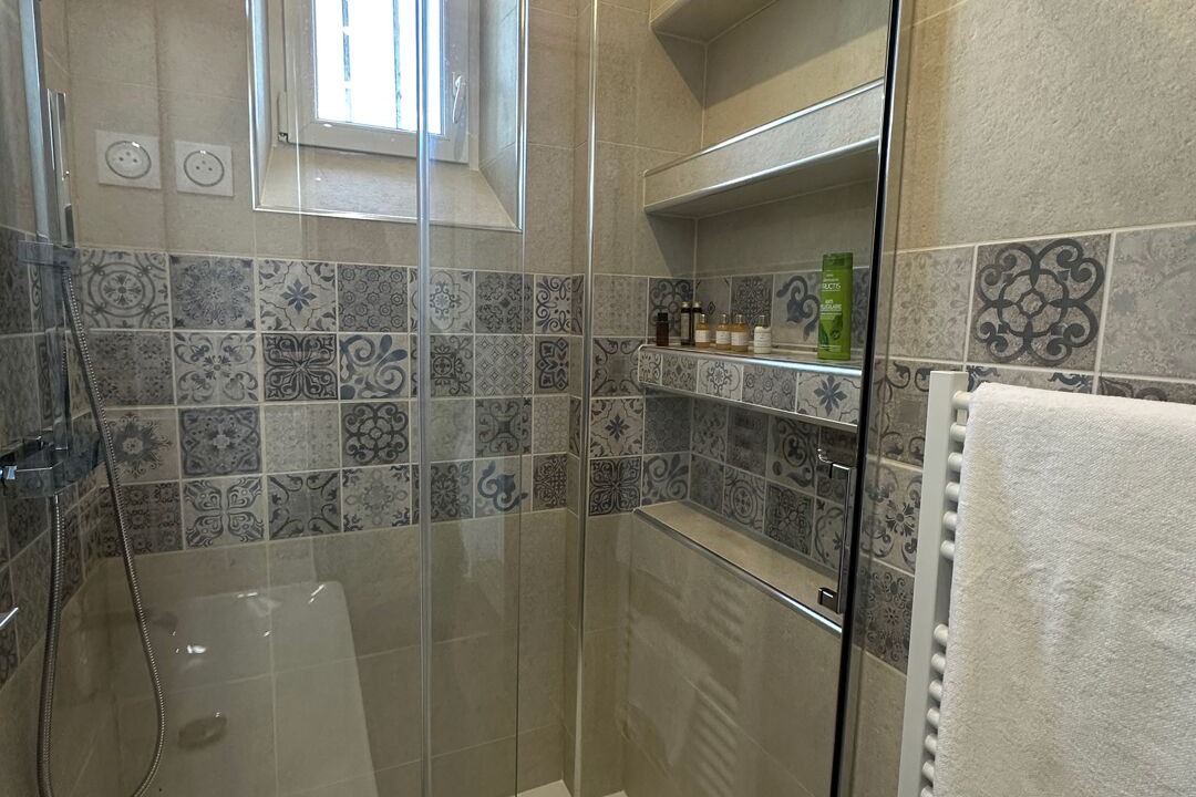 Photo of Bathroom in Enghien-les-Bains