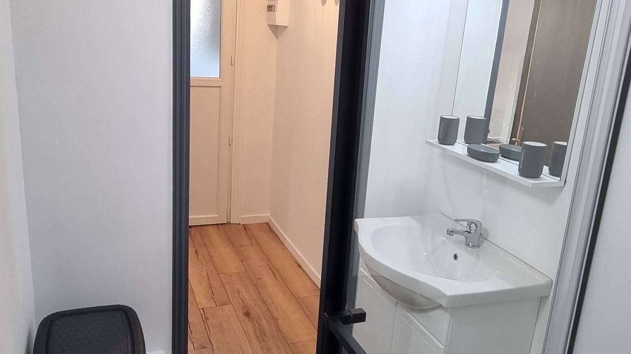 Photo of Bathroom in Boulogne-Centre