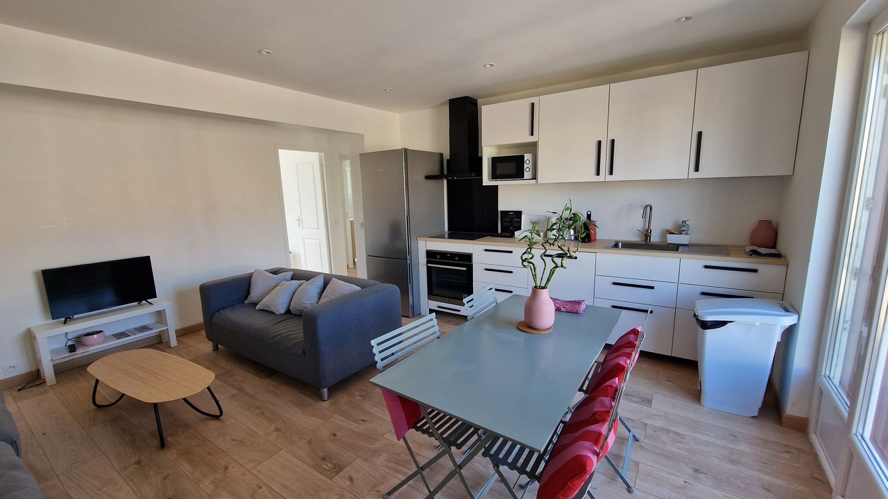 Photo of Livingroom in Argenteuil