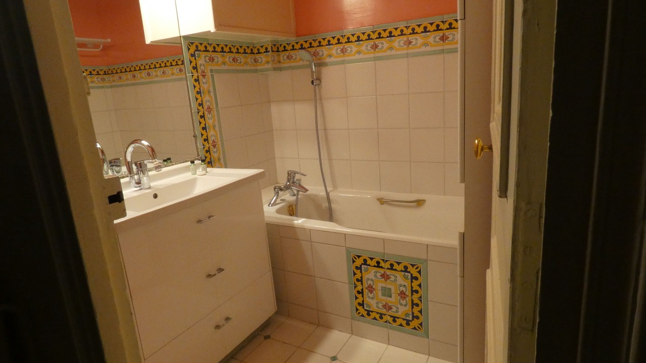 Photo of Bathroom in Necker