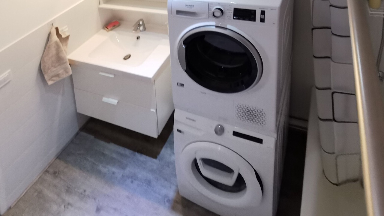 Photo of Bathroom in Peronnas