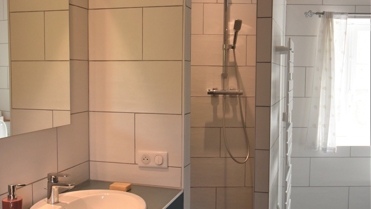 Photo of Bathroom in Lantheuil