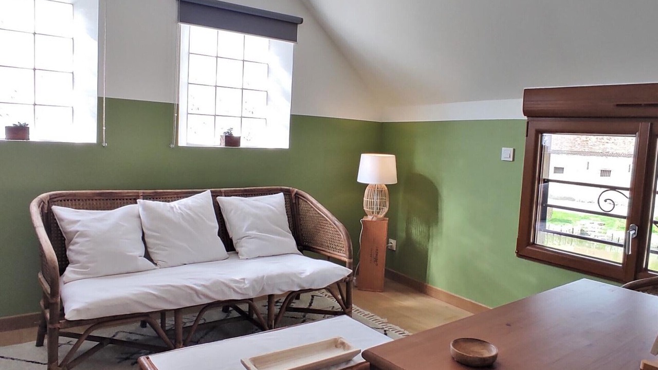 Photo of Livingroom in Loueuse