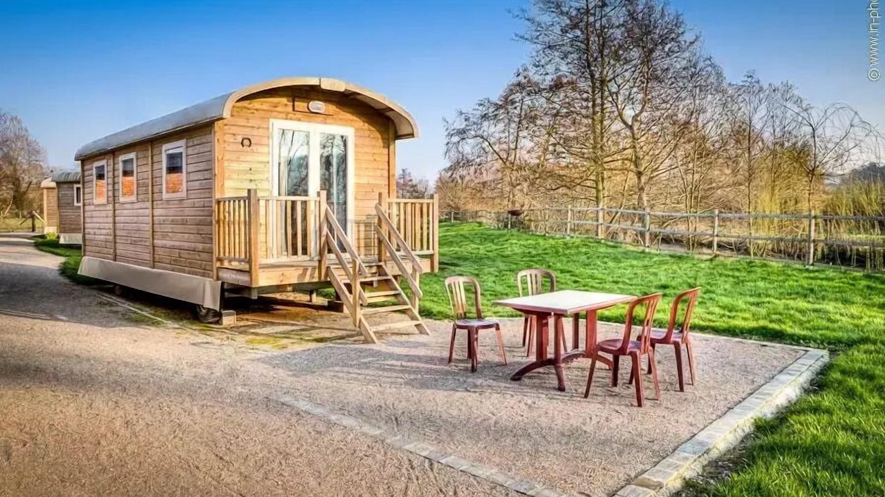 Photo of Outdoor in Beauchamps