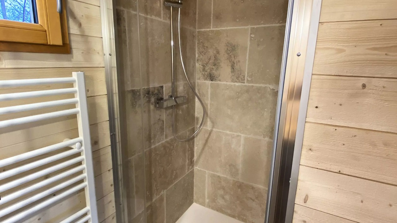 Photo of Bathroom in Beauchamps