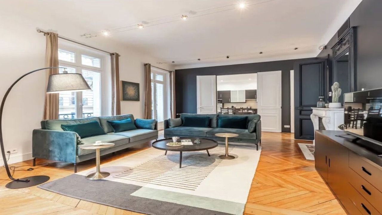 Photo of Livingroom in Champs-Elysees