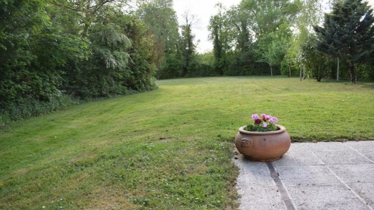 Photo of Outdoor in Behencourt