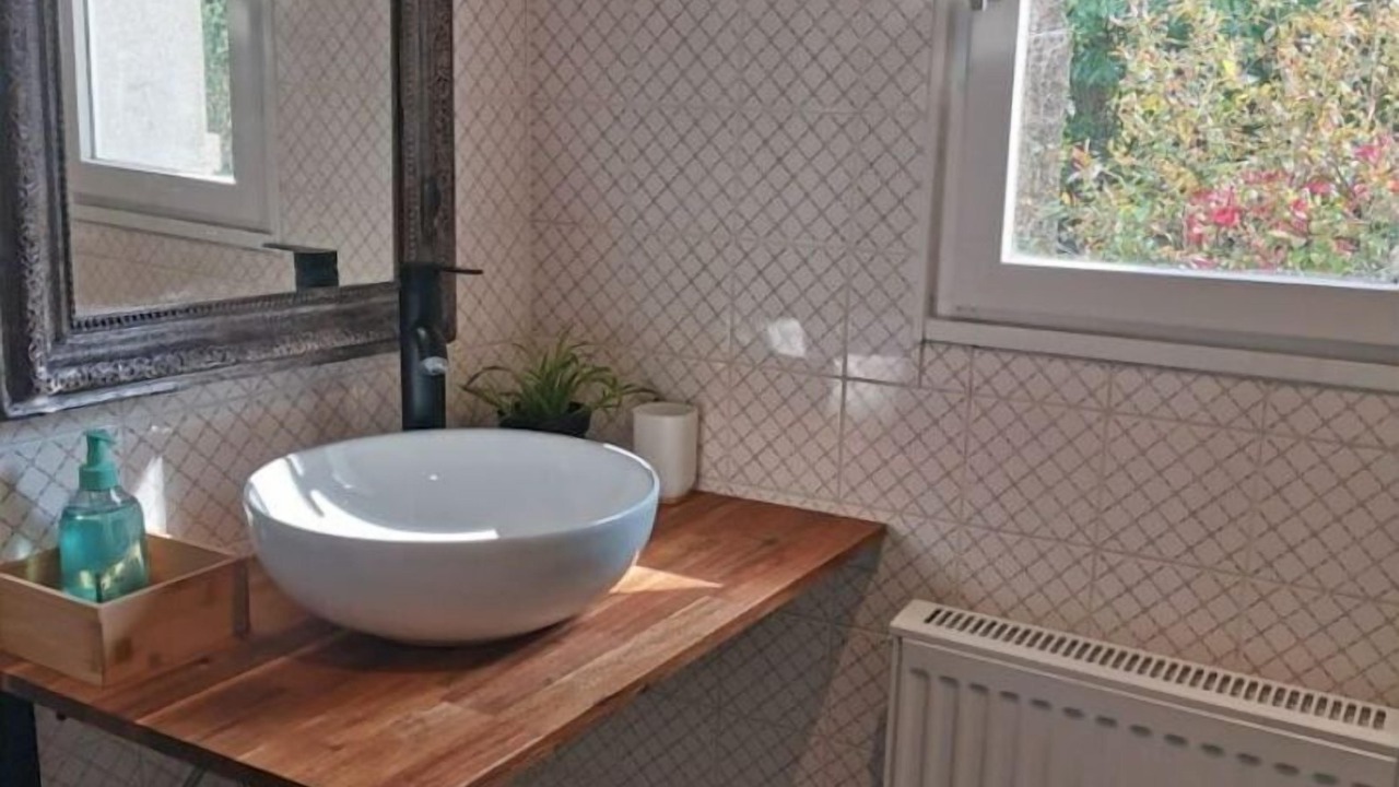 Photo of Bathroom in Behencourt