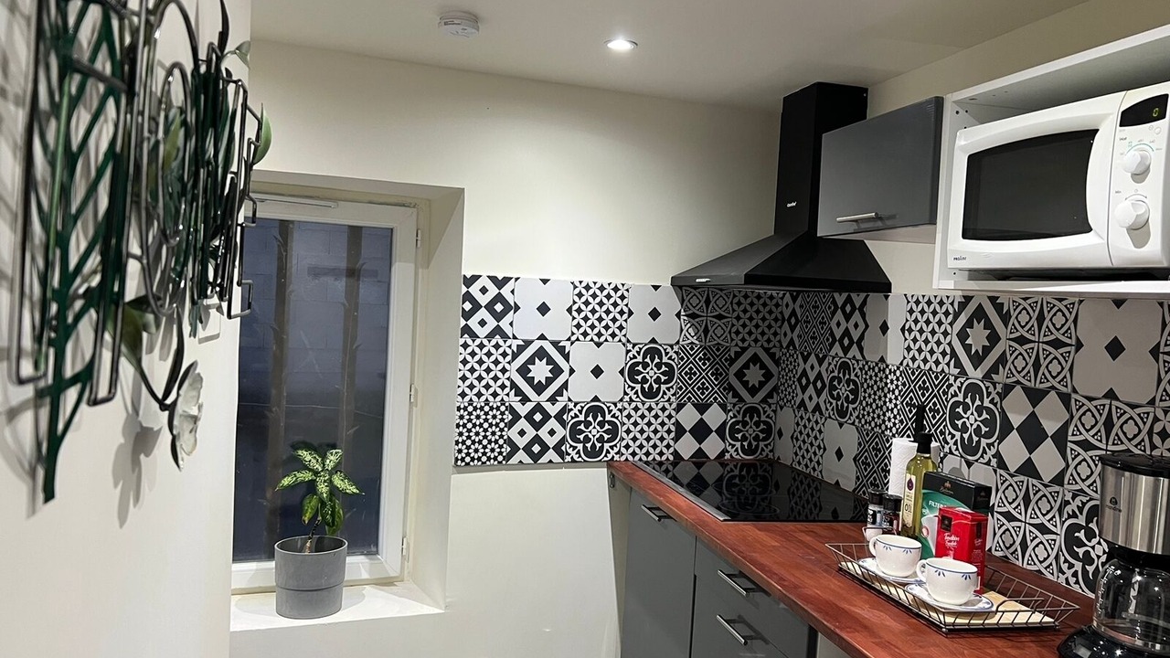 Photo of Kitchen in Stains