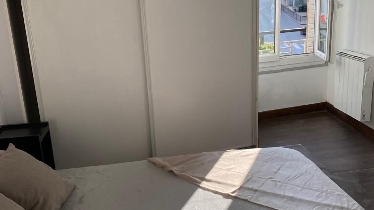 Photo of Bedroom in Malesherbes