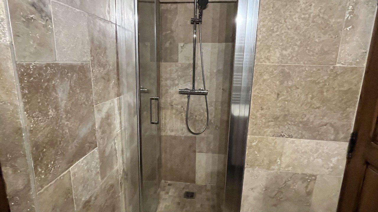 Photo of Bathroom in Saint-Arnoult