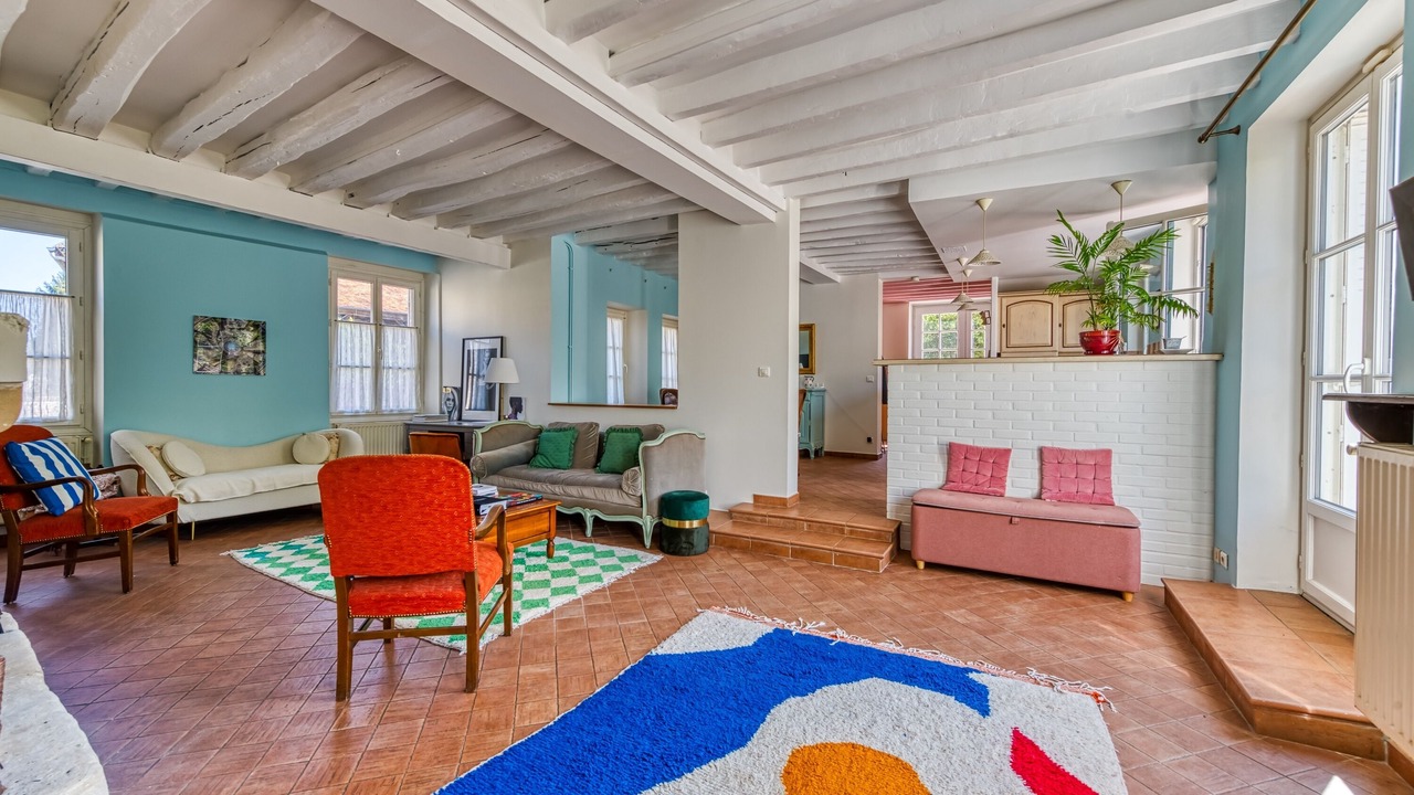 Photo of Livingroom in Magny-en-Vexin