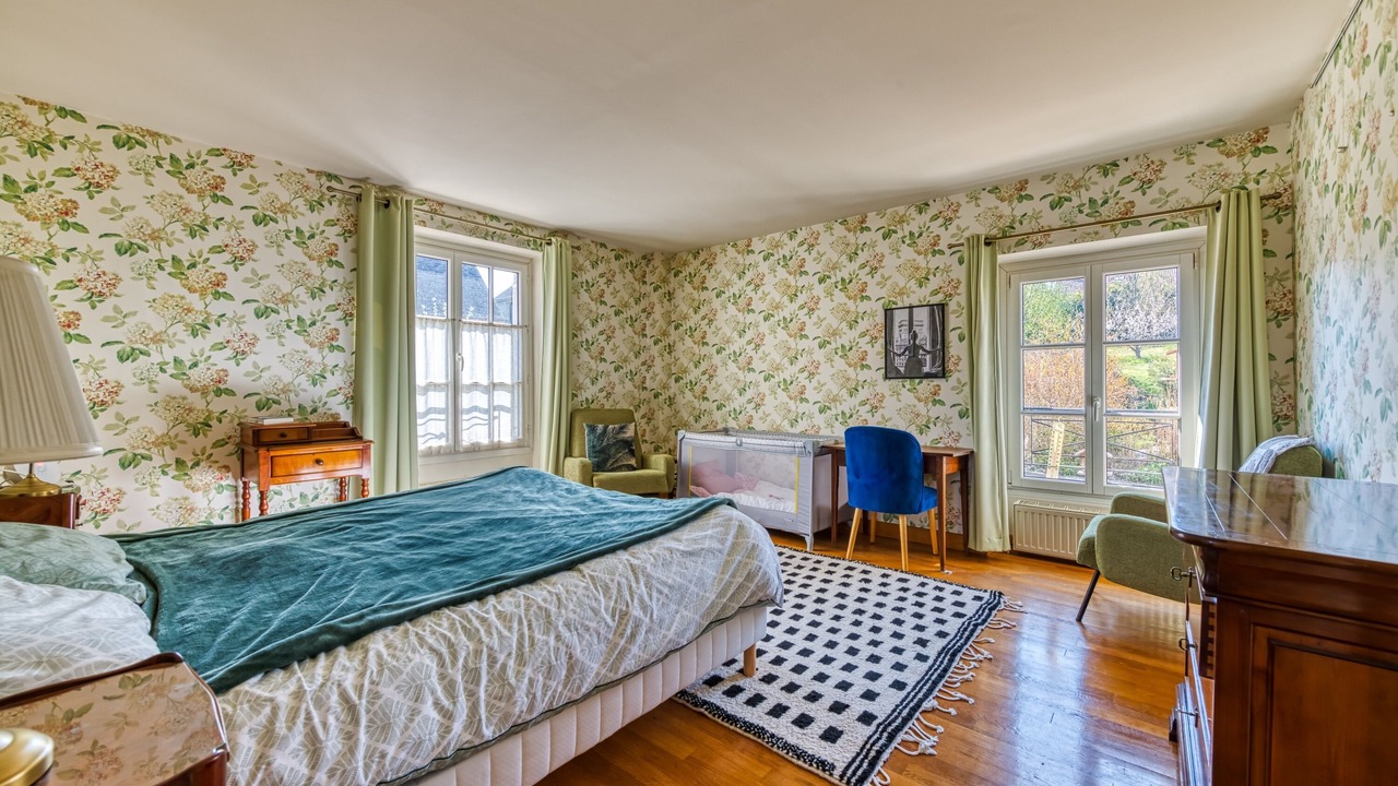 Photo of Bedroom in Magny-en-Vexin