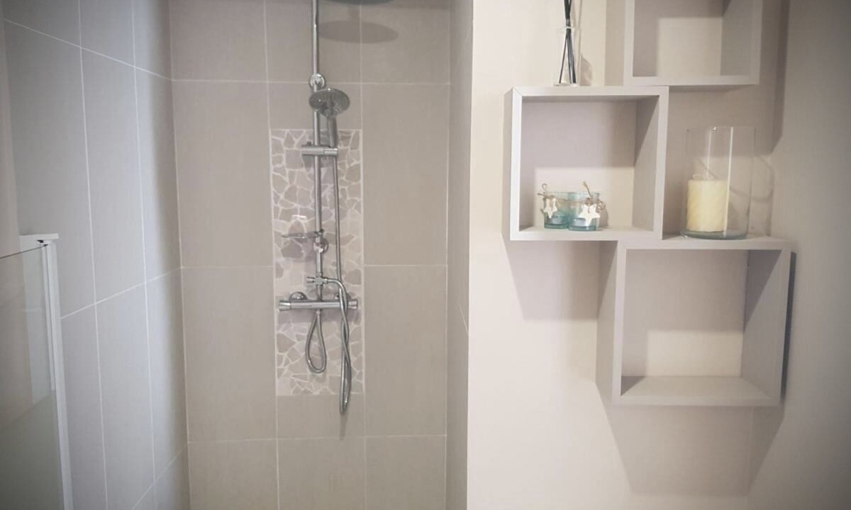 Photo of Bathroom in Meaux