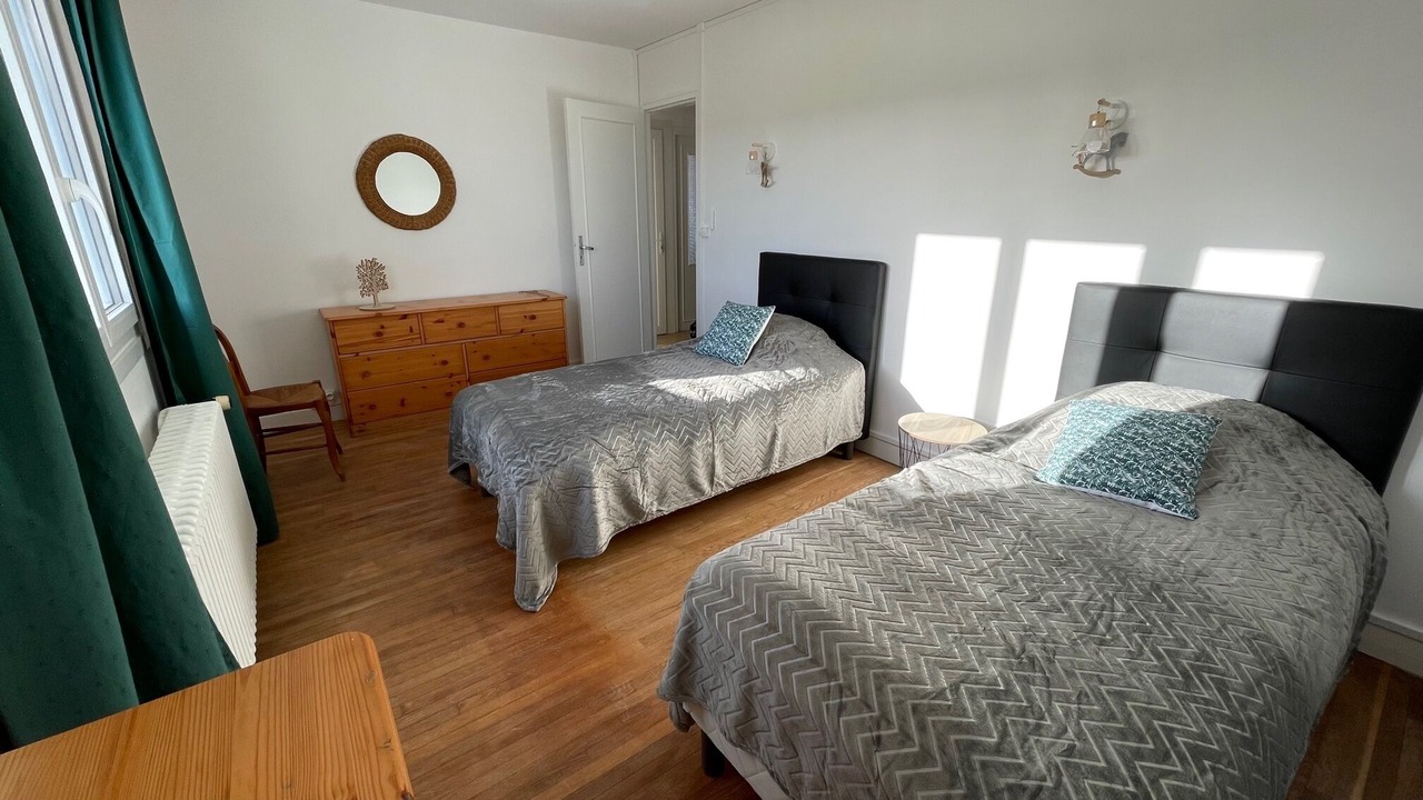 Photo of Bedroom in Conde-sur-Huisne