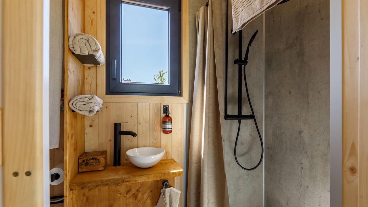 Photo of Bathroom in Annouville-Vilmesnil