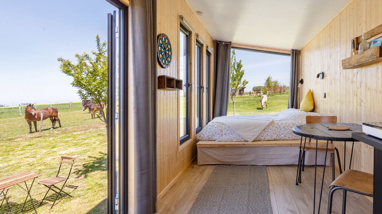 Photo of Bedroom in Annouville-Vilmesnil