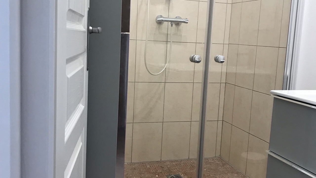 Photo of Bathroom in Jargeau