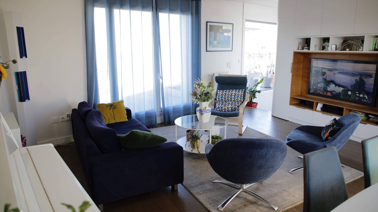 Photo of Livingroom in 19th Arrondissement