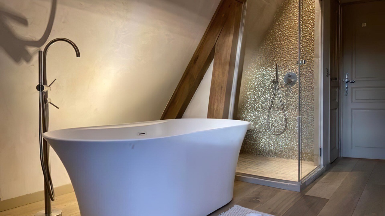 Photo of Bathroom in Tourgeville