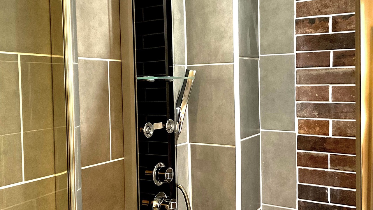 Photo of Bathroom in Epernay
