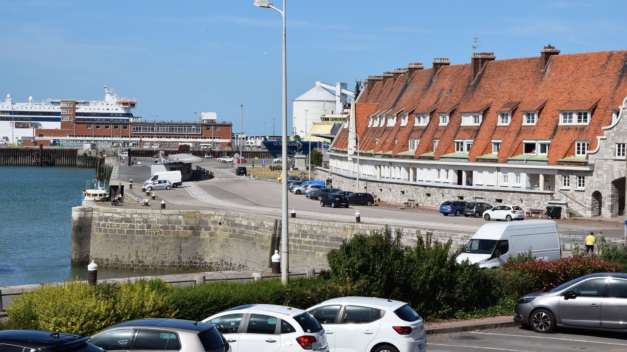 Photo of Others in Calais City Center