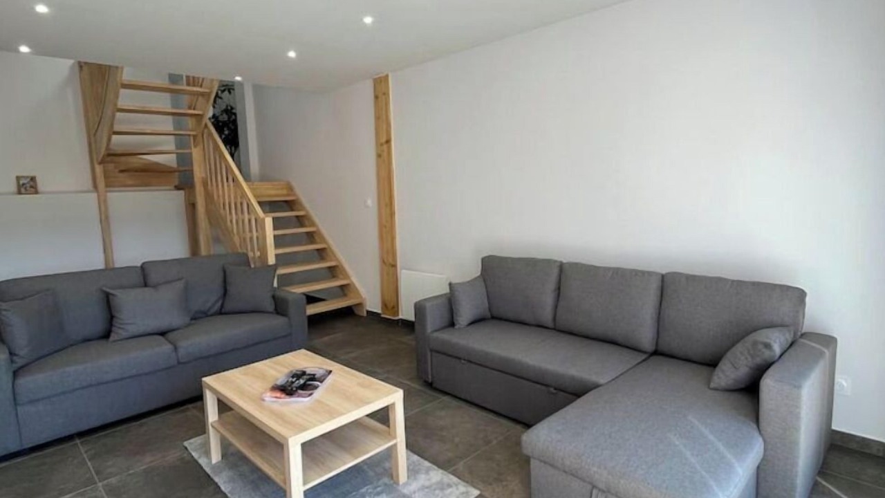 Photo of Livingroom in Enquin-sur-Baillons