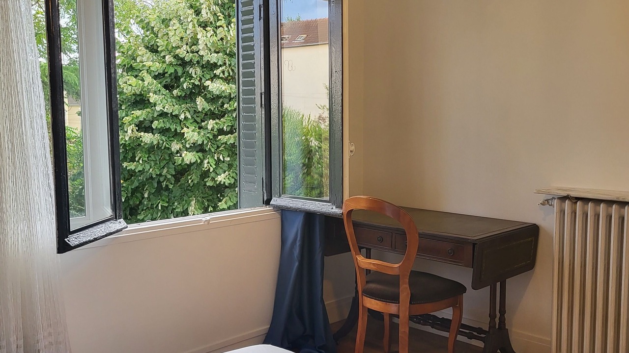 Photo of Bedroom in Sartrouville