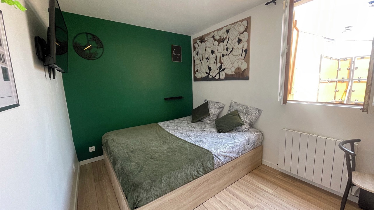 Photo of Bedroom in Nogent-sur-Oise
