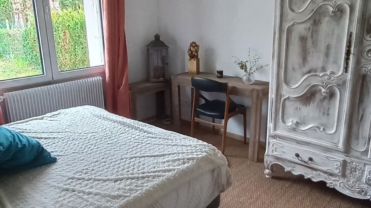 Photo of Bedroom in Lamorlaye