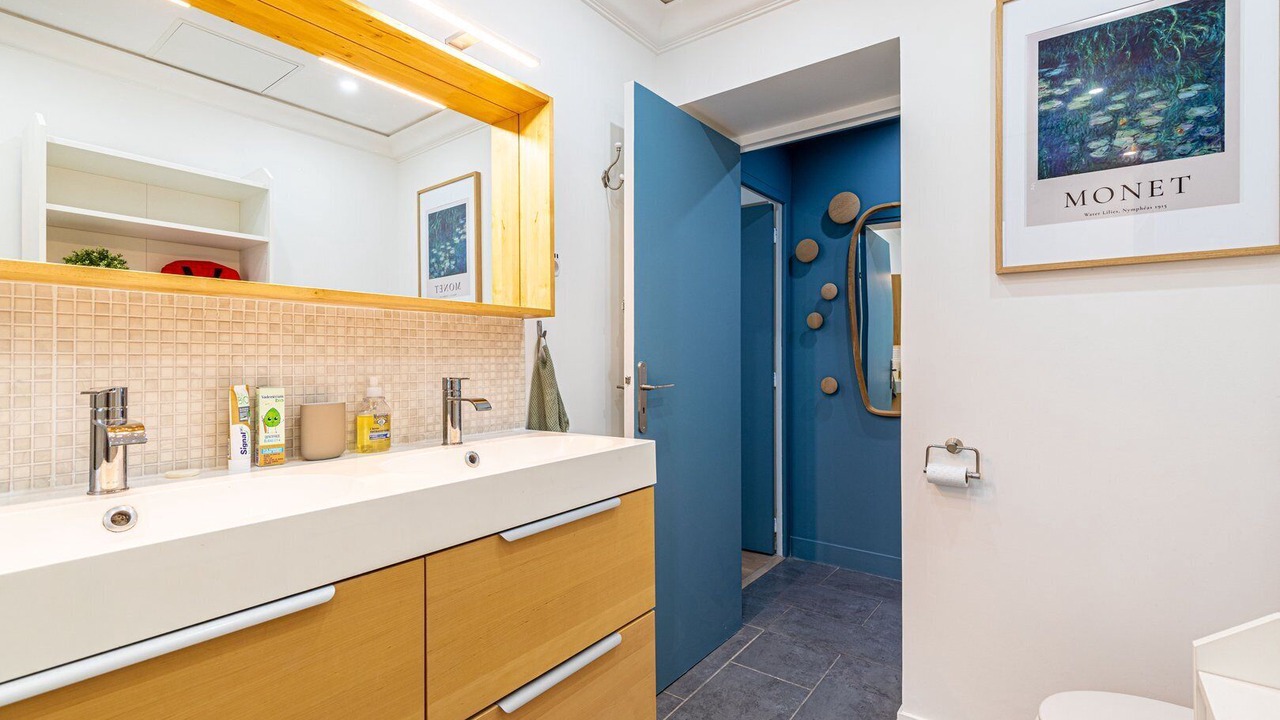 Photo of Bathroom in Saint-Fargeau