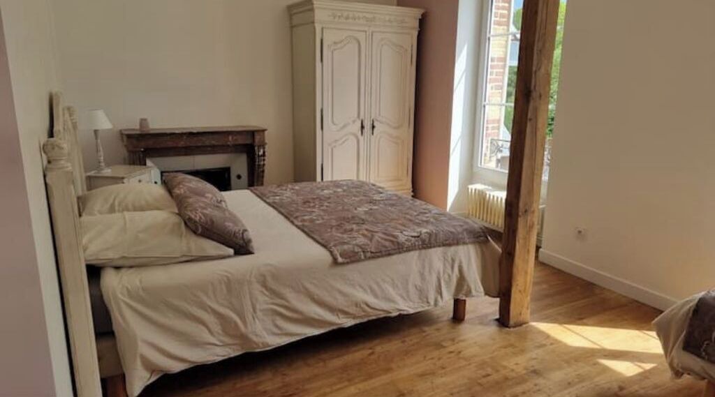 Photo of Bedroom in Saint-Ouen-de-Thouberville