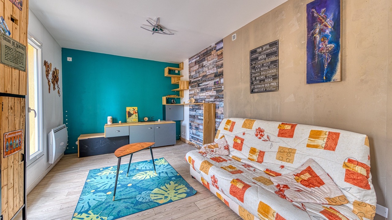 Photo of Livingroom in Argenteuil