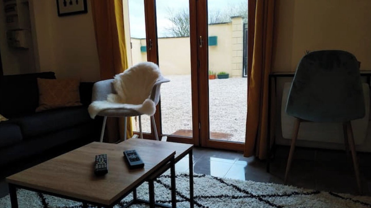 Photo of Livingroom in Cheptainville