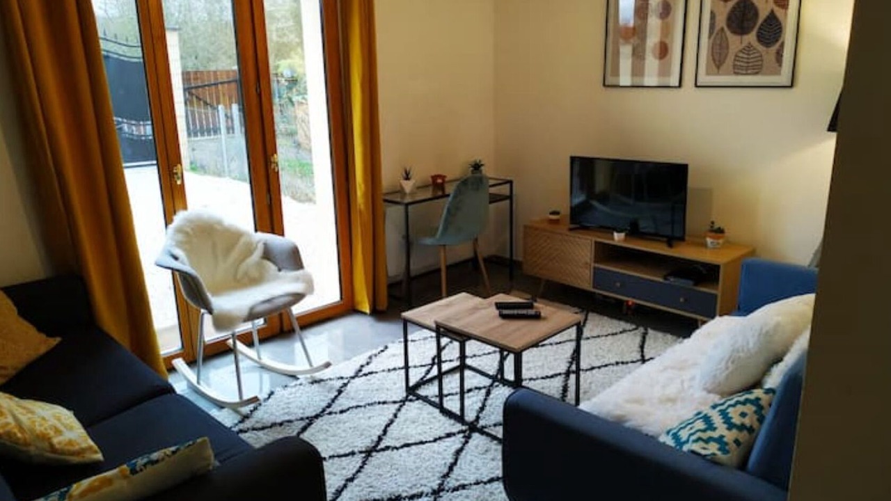 Photo of Livingroom in Cheptainville
