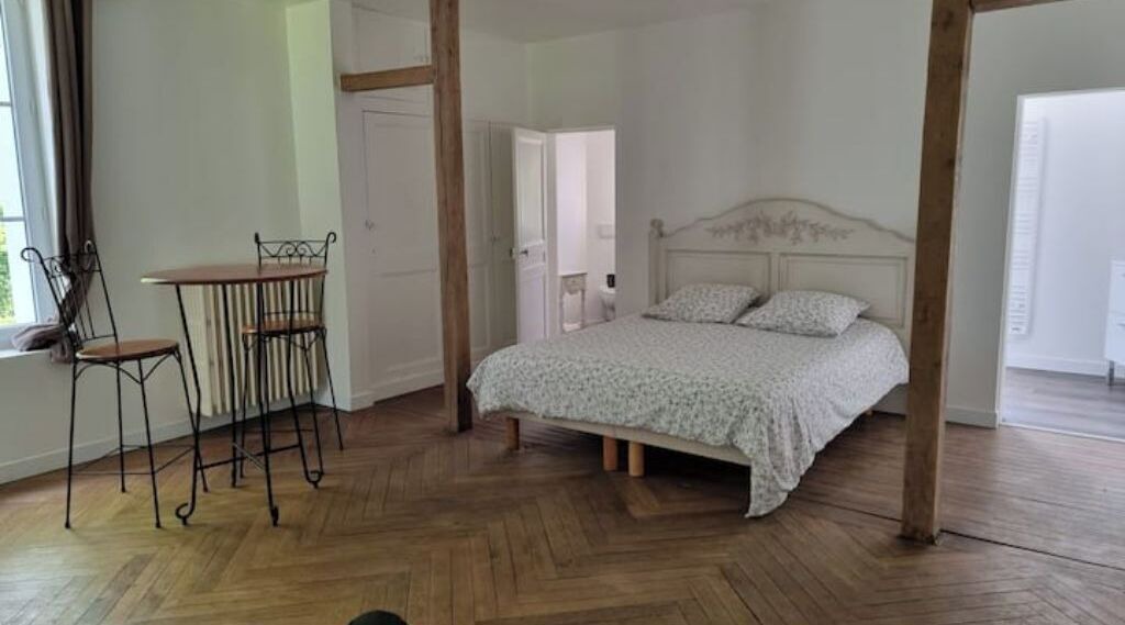 Photo of Bedroom in Saint-Ouen-de-Thouberville
